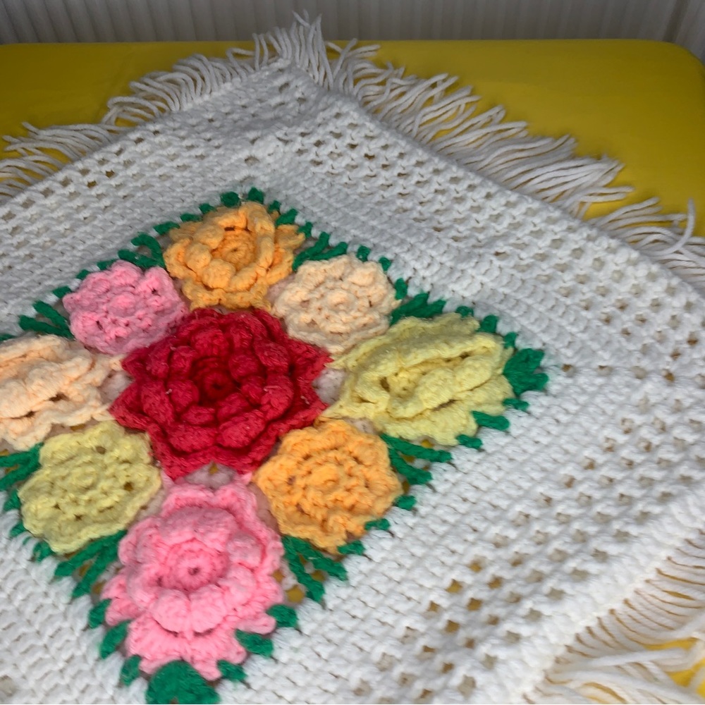 Vintage Handmade Knit Pillowcase Sofa Pillow Sham Chunky White Floral Fringe